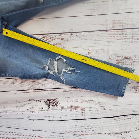 Good American High Rise Ripped Knee Jeans Straight Leg Gorpcore Grunge 6 (28) - Picture 12 of 12